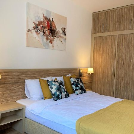 Laroka House Rin Grand Residence Modern Apartment Bucureşti Eksteriør bilde