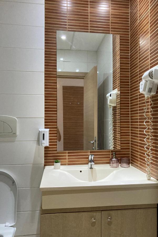 Laroka House Rin Grand Residence Modern Apartment Bucureşti Eksteriør bilde